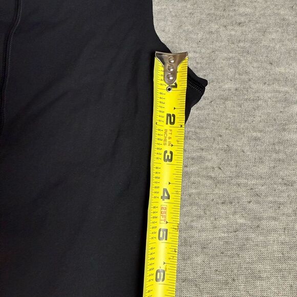 Lululemon Women's Size 4 Femme Force Super High Rise Short 8" Black - Picture 5 of 5